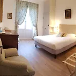 Chateau De Salvert - 4 Gites - 32 Personnes Holiday home *
