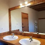 Chateau De Salvert - 4 Gites - 32 Personnes Holiday home Neuille
