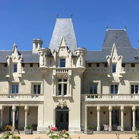 Chateau De Salvert - 4 - 32 Personnes 度假居 *