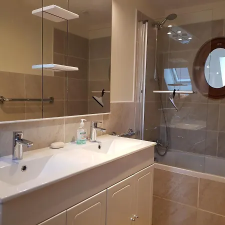 Chateau De Salvert - 4 - 32 Personnes * Neuillé