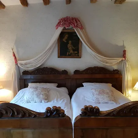 Chateau De Salvert - 4 - 32 Personnes Vakantiehuis *