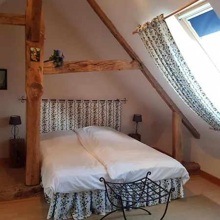 Chateau De Salvert - 4 - 32 Personnes Tatil Evi Neuillé