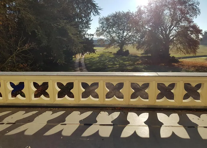 Chateau De Salvert - Hébergement de vacances