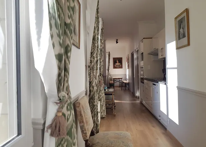 Chateau De Salvert - Hébergement de vacances Neuillé