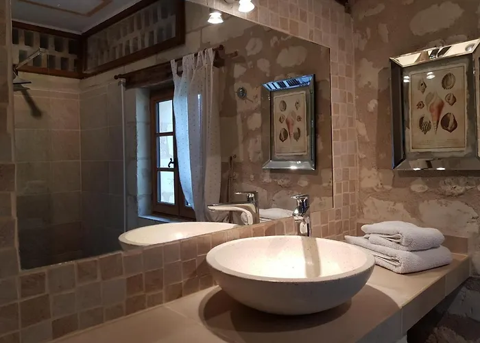 Hébergement de vacances Chateau De Salvert -