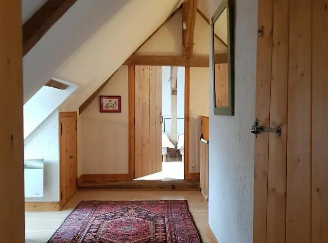 Hébergement de vacances Chateau De Salvert - Neuillé