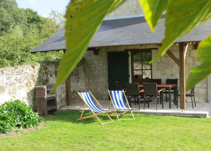 Chateau De Salvert - Hébergement de vacances Neuillé