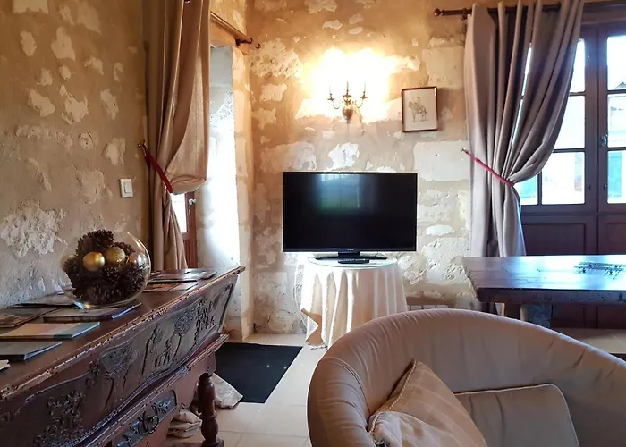 Chateau De Salvert - *